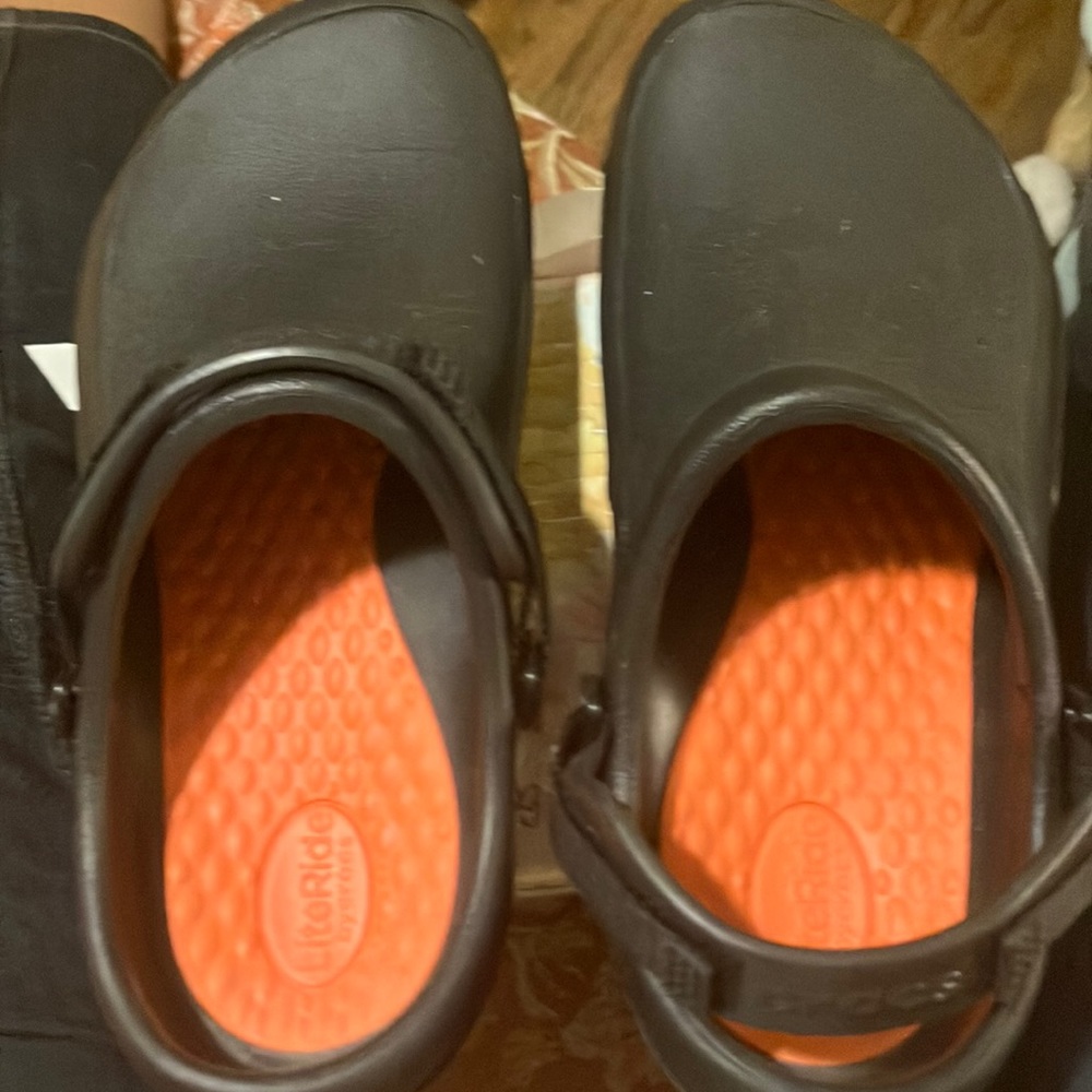 Crocs Bistro Pro LiteRide Clog Unisex Adults Shoes Black Sabo Sandals